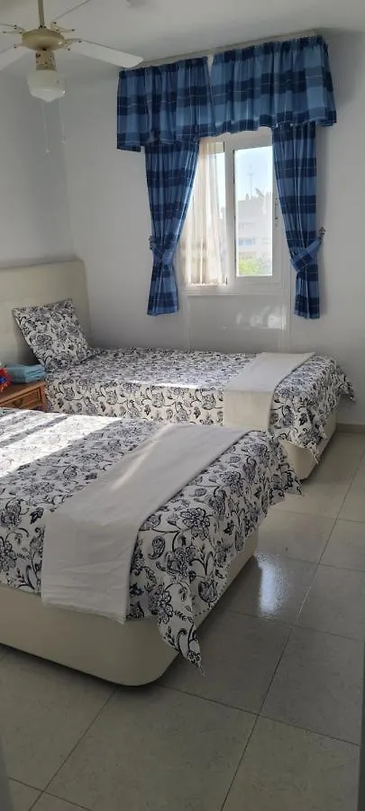 Acuario Shared Flat Piso Compartido Est Partage الشقة مشتركة Lägenhet Benalmádena 0*,  Spanien