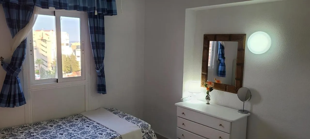 Acuario Shared Flat Piso Compartido Est Partage الشقة مشتركة Apartment Benalmadena Homestay