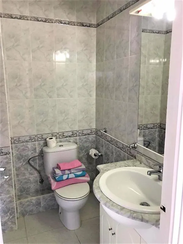 Acuario Shared Flat Piso Compartido Est Partage الشقة مشتركة Apartment Benalmadena